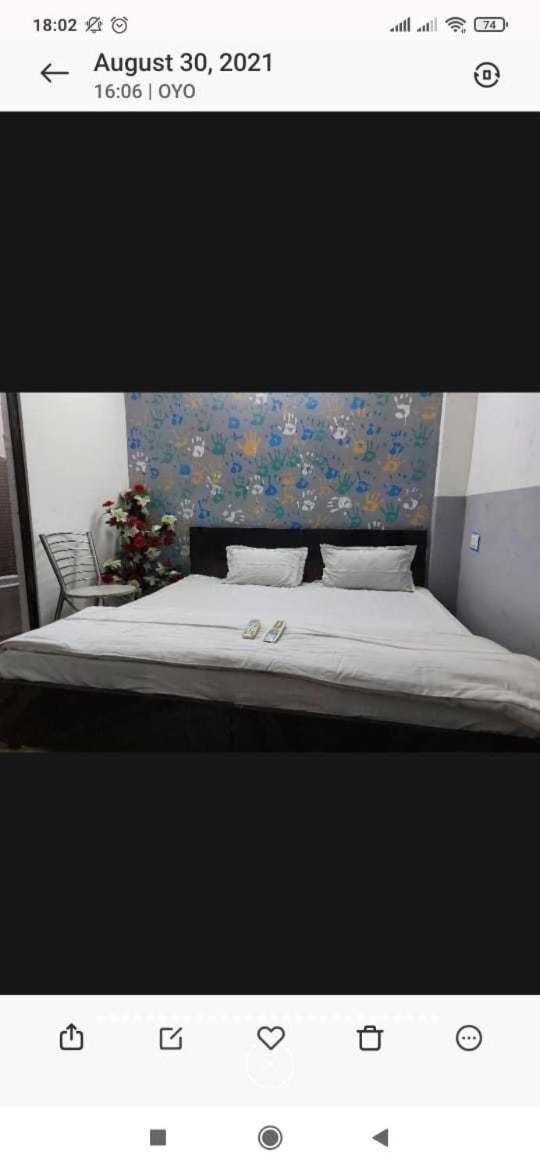 Oyo Hotel Hastinapur Palace Meerut Eksteriør billede